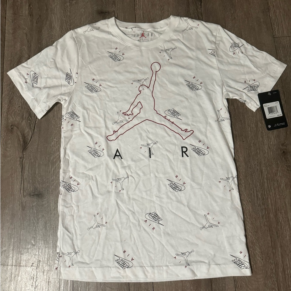 NWT | Air Jordan | Boys Short Sleeve T-Shirt | 12-13Y